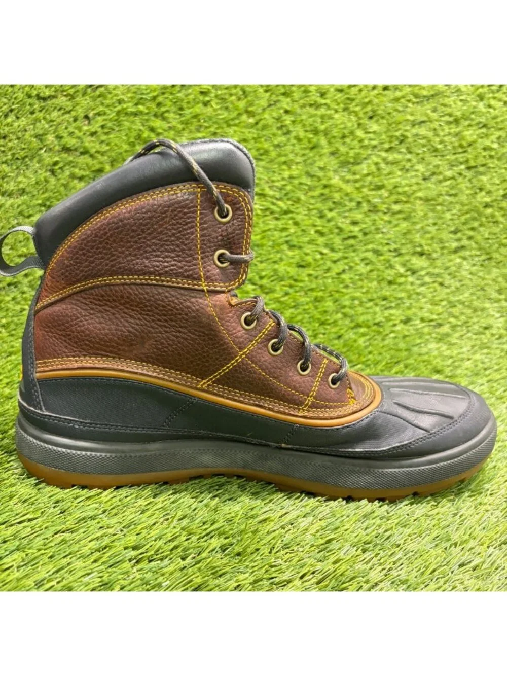 Nike Woodside II Dark Gold Leaf Brown Mens Size 11 Outdoor Winter Duck Boots